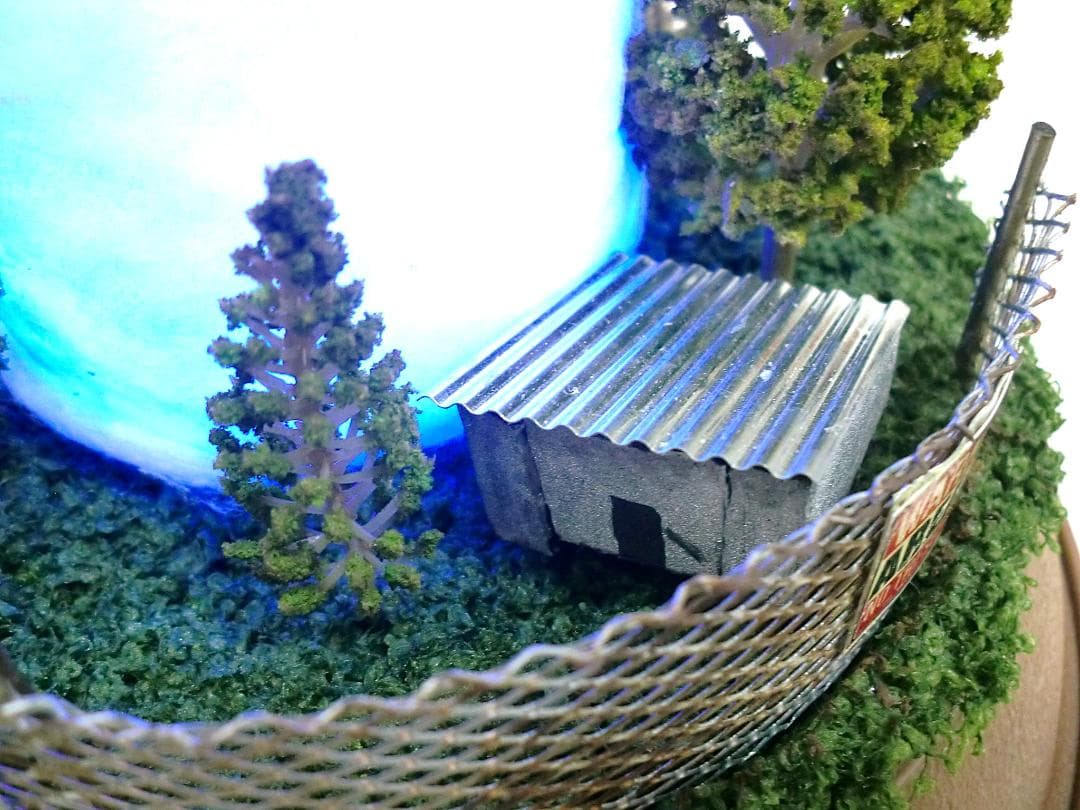 エリア５１ジオラマシリーズ金属製UFOフィギュア コードレスタイプ