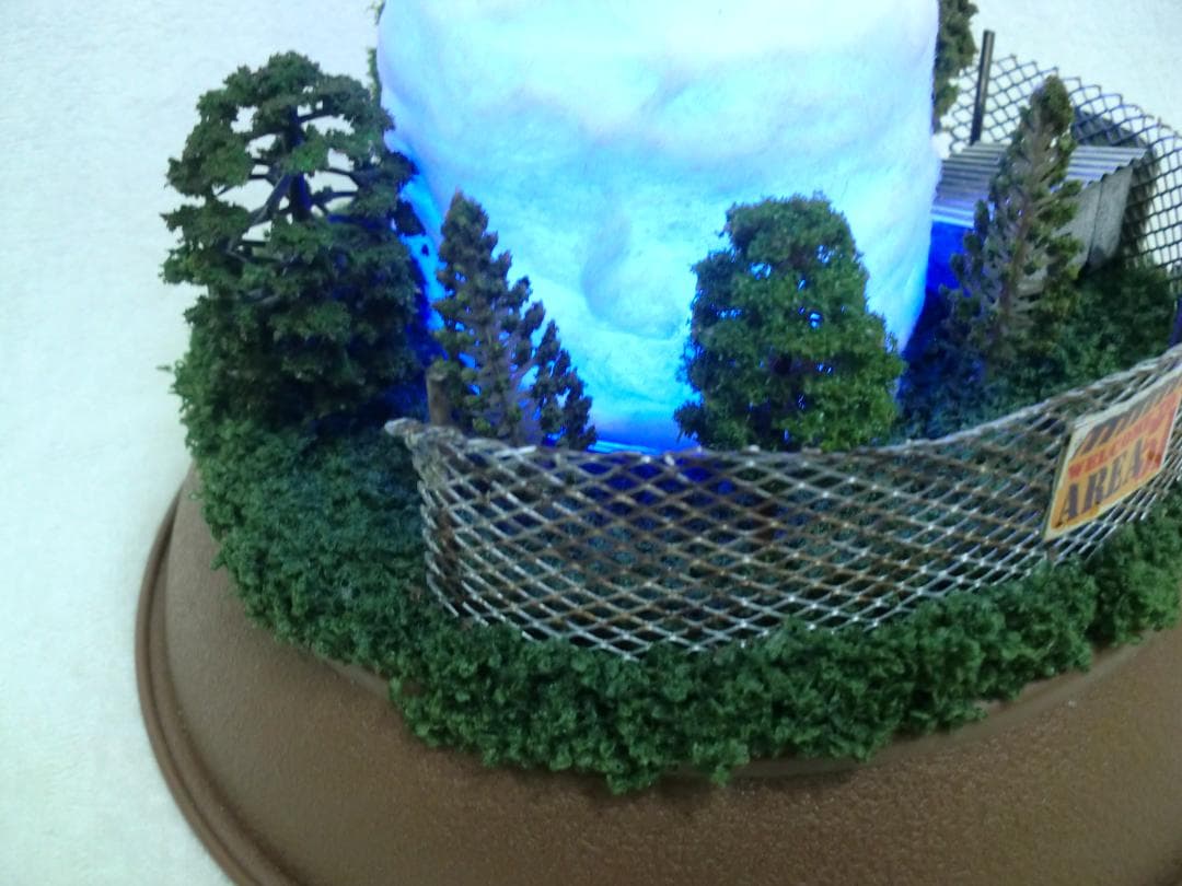 エリア５１ジオラマシリーズ金属製UFOフィギュア コードレスタイプ