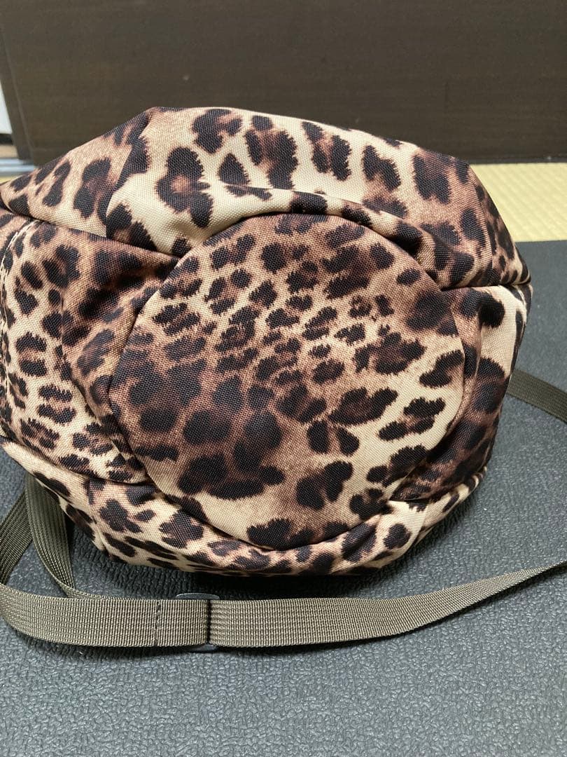 BEAMS BOY【別注】BRIEFING レオパードバッグ　ブリーフィング