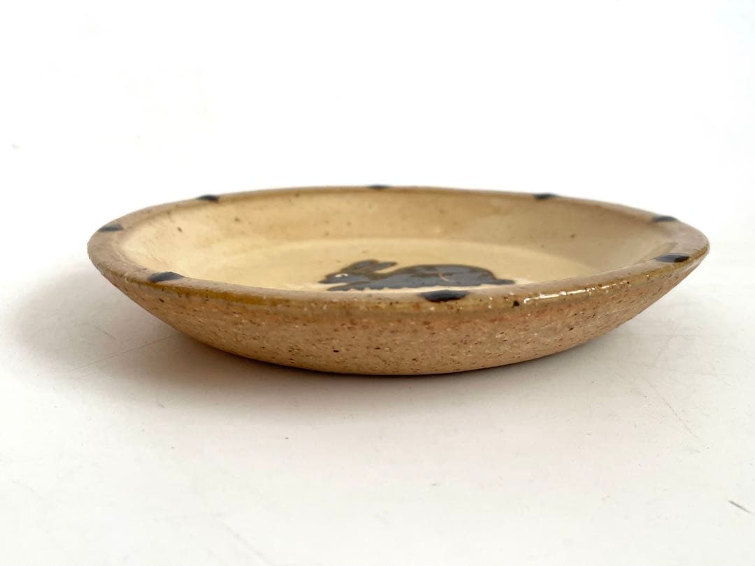 陶芸家　作家物　船木研児　舩木　研兒　うさぎ　丸皿　布志名焼　出雲　民芸　民藝