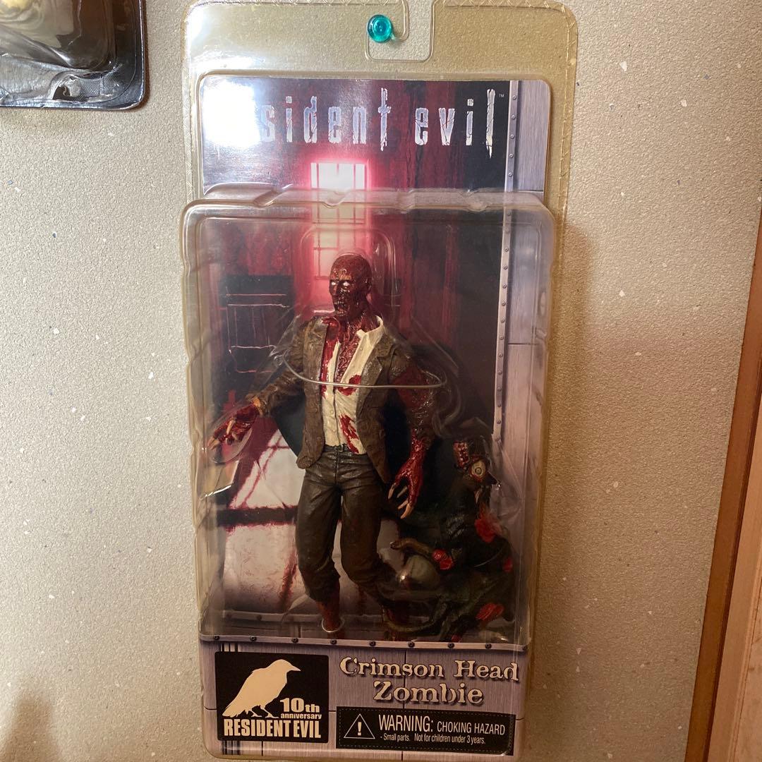 NECA バイオハザード　ゾンビ　ゾンビ犬