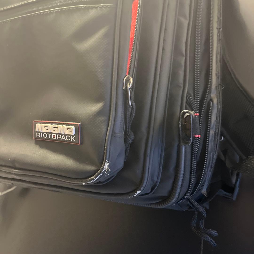 DJバッグ　ブラック　バックパック　マグマバッグス　機材　大容量　持ち運び