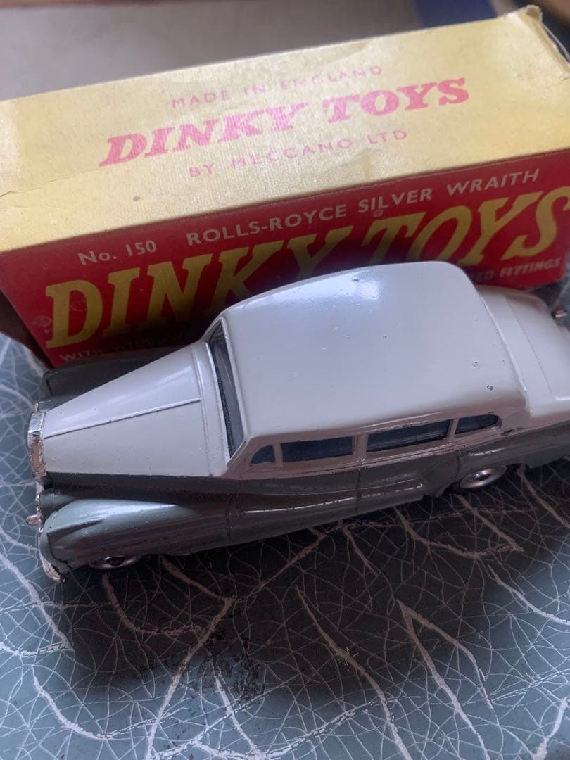DINKY TOYS150ロールスロイス　シルバーレース