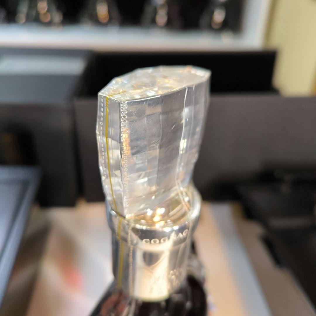 正規品のヘネシー リシャール、未開封、専用箱、外箱 、ギャランティカード付き