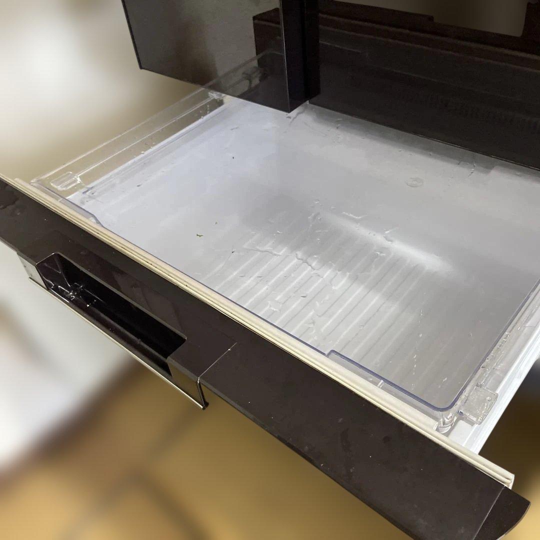 フレンチドア冷蔵庫 メタリックレッド