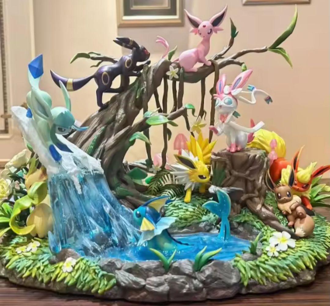 ポケモン　イーブイフレンズ　イーブイと進化系のフィギュア