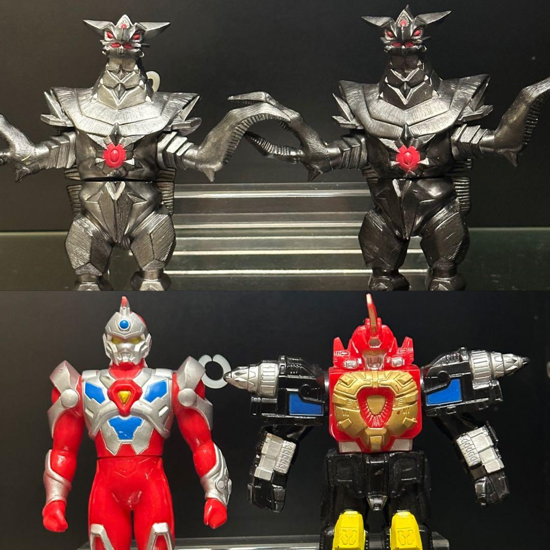 電光超人グリッドマン　メタラス　ソフビ　色違いセット　他