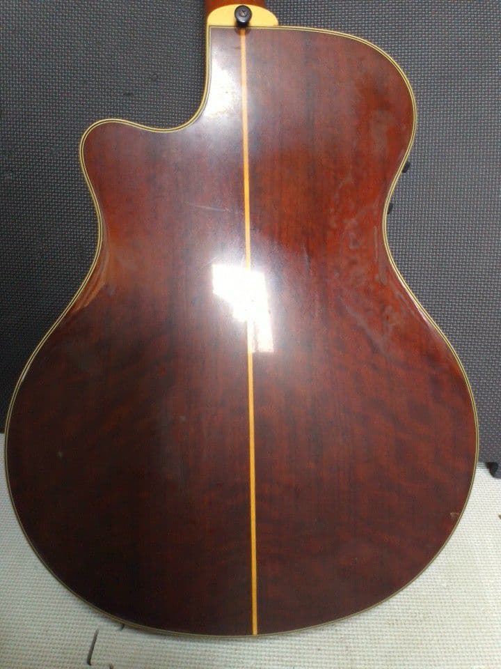 ヤマハ　YAMAHA　アコースティックギター　APX‐7N ハードケース付き