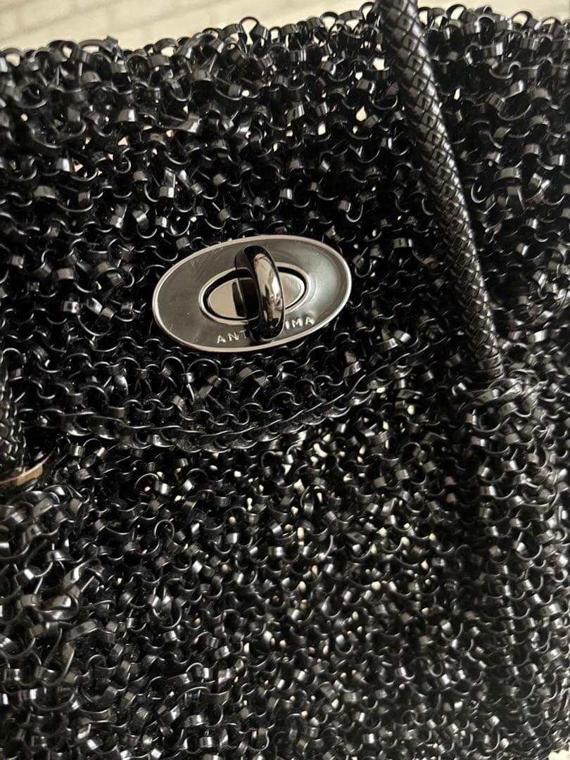 アンテプリマ　ブラック