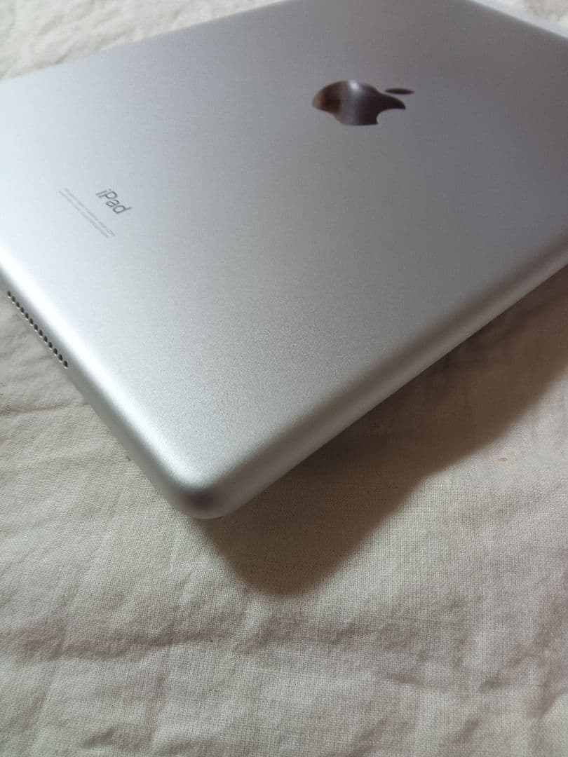 超美品 iPad 第7世代 バッテリー89%