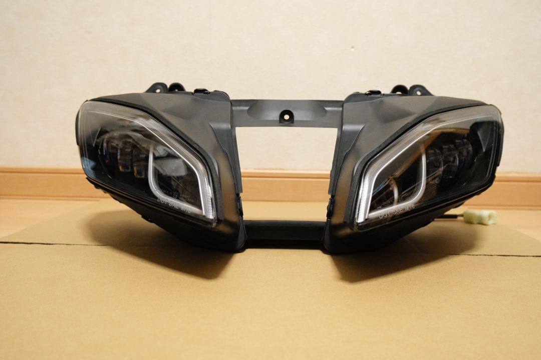 yzfr6 08-16 LED Headlight v3 LEDヘッドライト