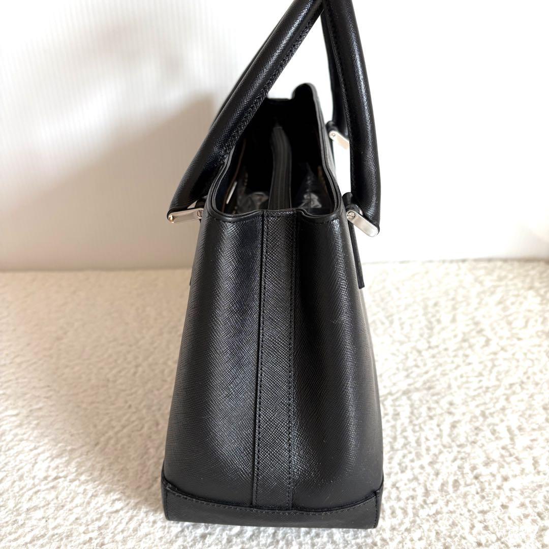 美品⭐︎BURBERRY バーバリー⭐︎ブラック ハンドバッグ /フォーマルバッグ