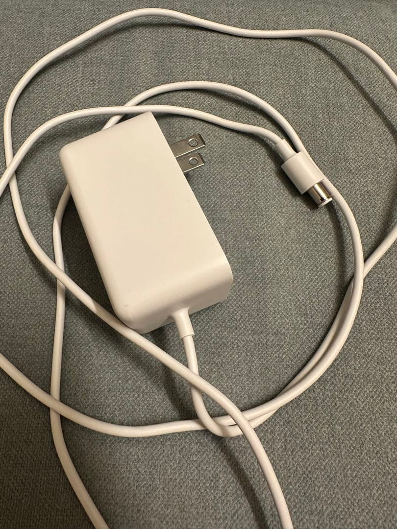 Amazon Echo Show 10 アレクサ　ホワイト