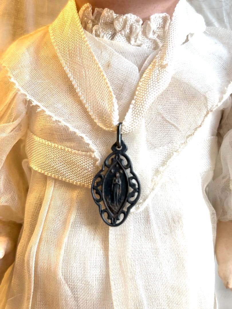 ♡UNIS FRANCE ビスクヘッド　コミュニオンドール　初聖体　スタンド付