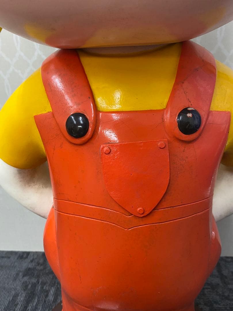 値下げ　キャラクター オーバーオール　約80cm台座付き