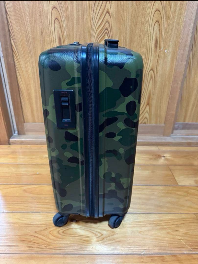 マ*コ様 三連休限定　ブリーフィング　迷彩柄　スーツケース