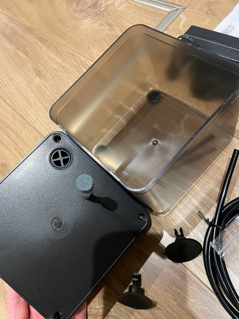 爬虫類　カメレオン　EXO TERRA SOLO 水やりシステム　モンスーンソロ