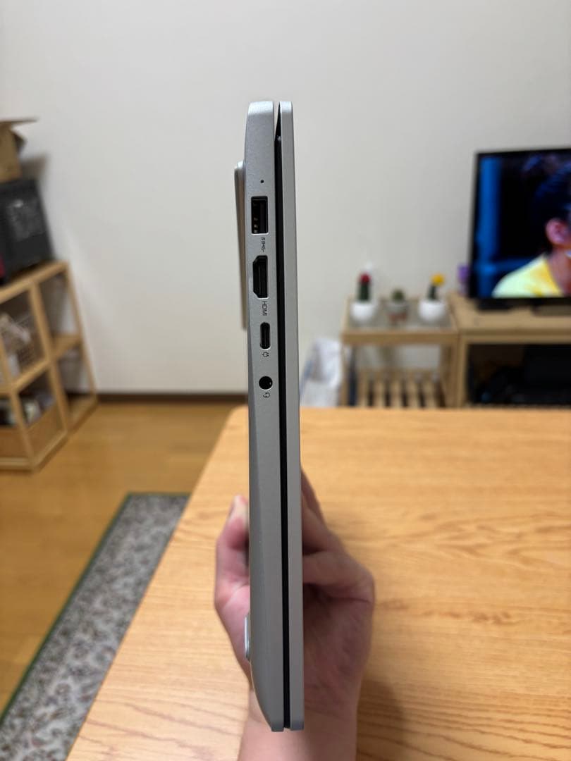 Lenovo ノートPC シルバー 使用感あり