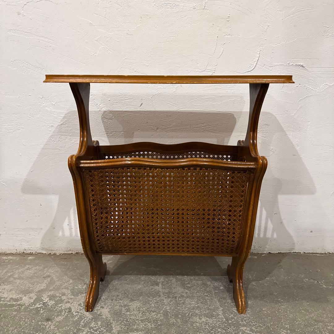 ヴィンテージ　木製サイドテーブル　マガジンラック付き