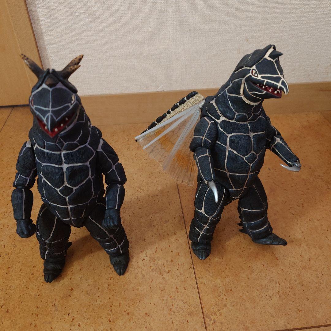 エクスプラス大怪獣シリーズ　ドラコ（美品）＆再生ドラコ（ジャンク品）箱無し