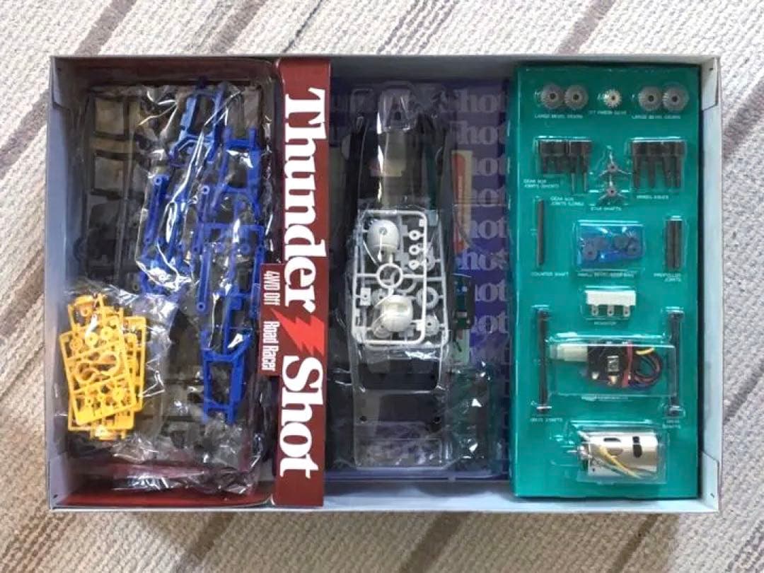 ヴィンテージ 初版品 当時モノ 小鹿タミヤ RC 1/10 サンダーショット