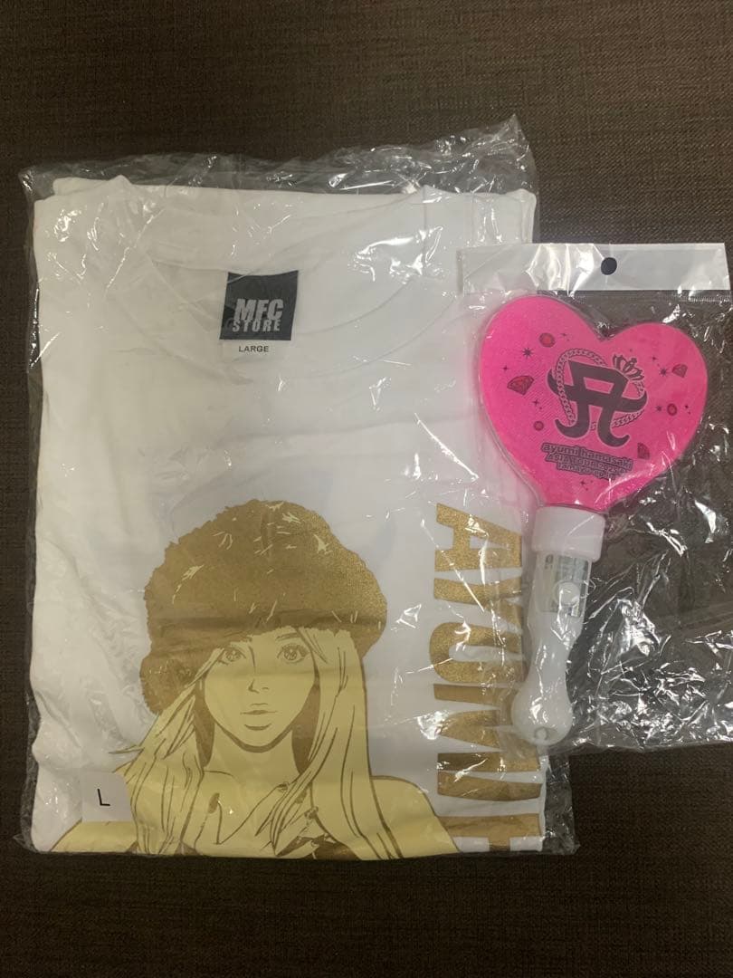 浜崎あゆみ　北京　Tシャツ　ペンライト付き