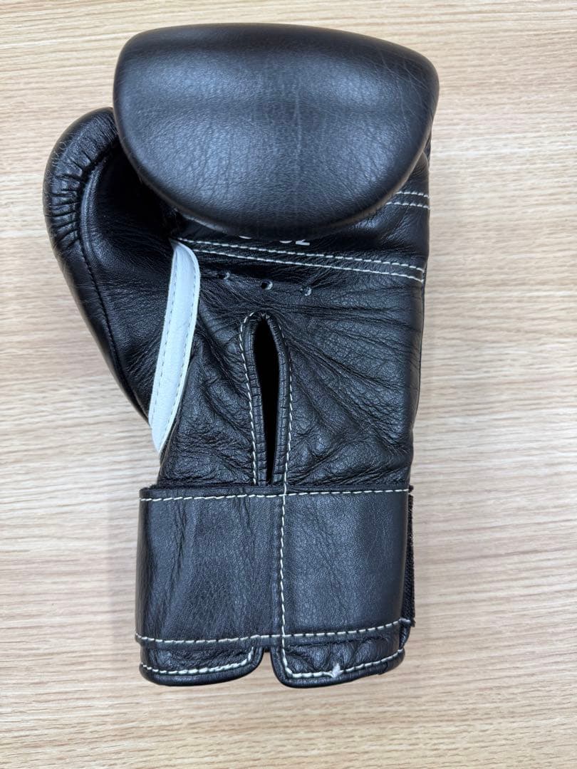 winning ウィニング ボクシンググローブ ブラック 8オンス