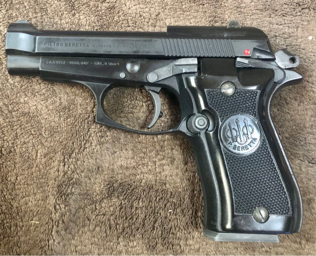 ウエスタンアームズ　ガスブローバックハンドガン ベレッタM84 チーター　初期型