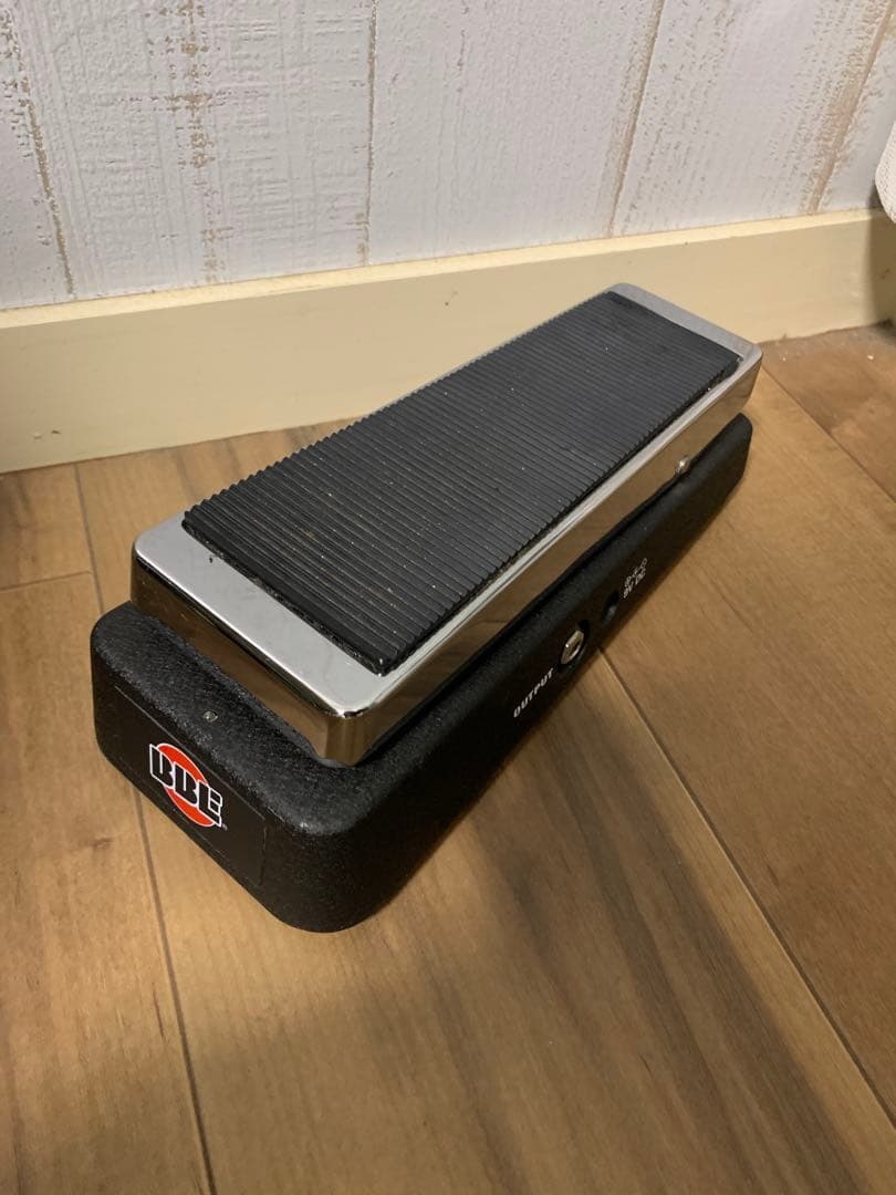 ギター BBE BEN WAH