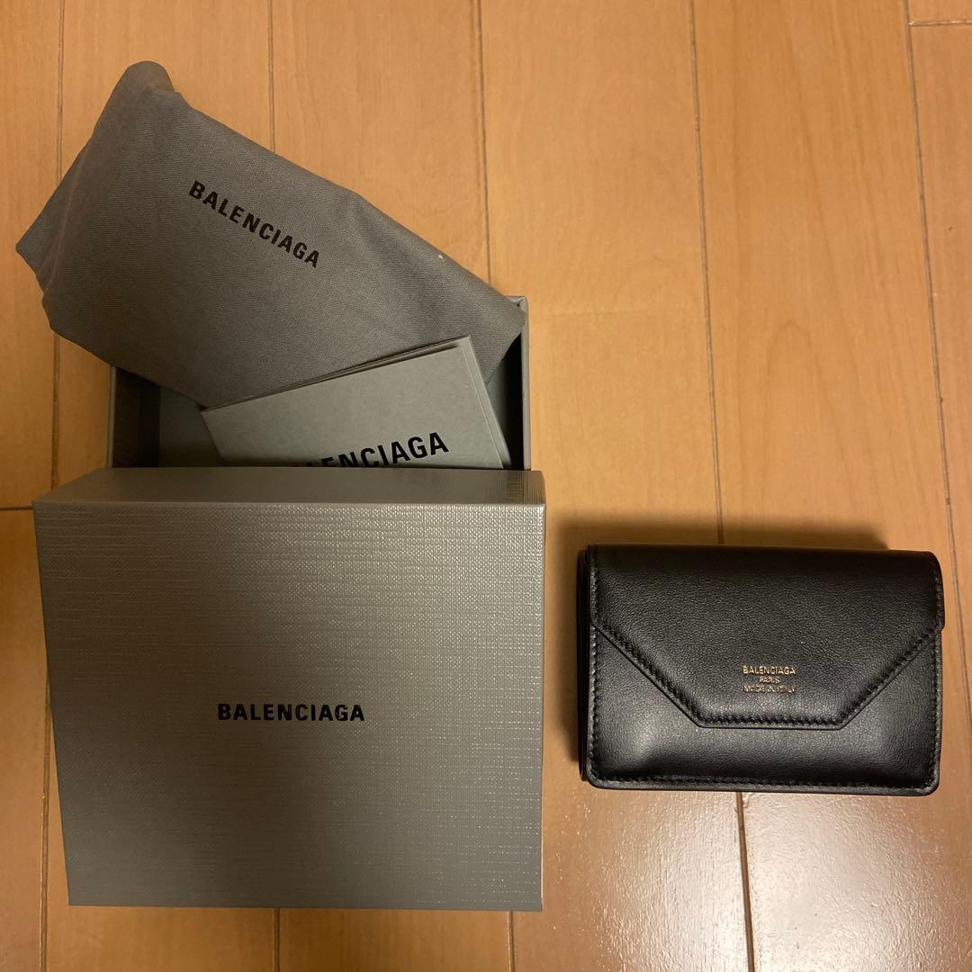 Pyon　美品　BALENCIAGA 三つ折り財布　黒×グレー