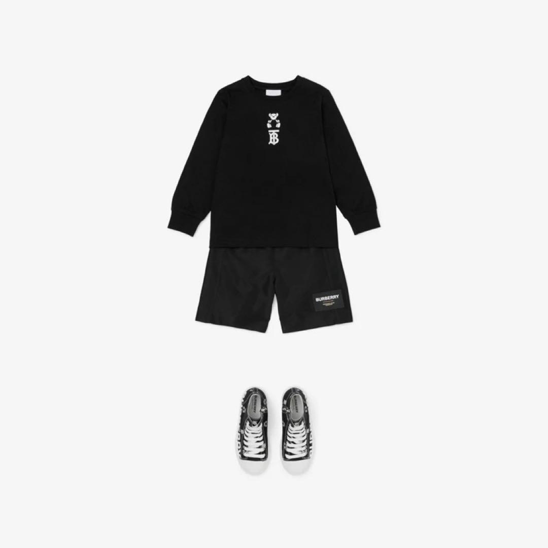 ラスト１【新品】BURBERRY 大人も着られる ロゴ メンズ 水着 ブラック