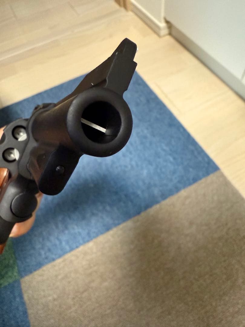 スミス&ウェッソン ダブルアクションリボルバー