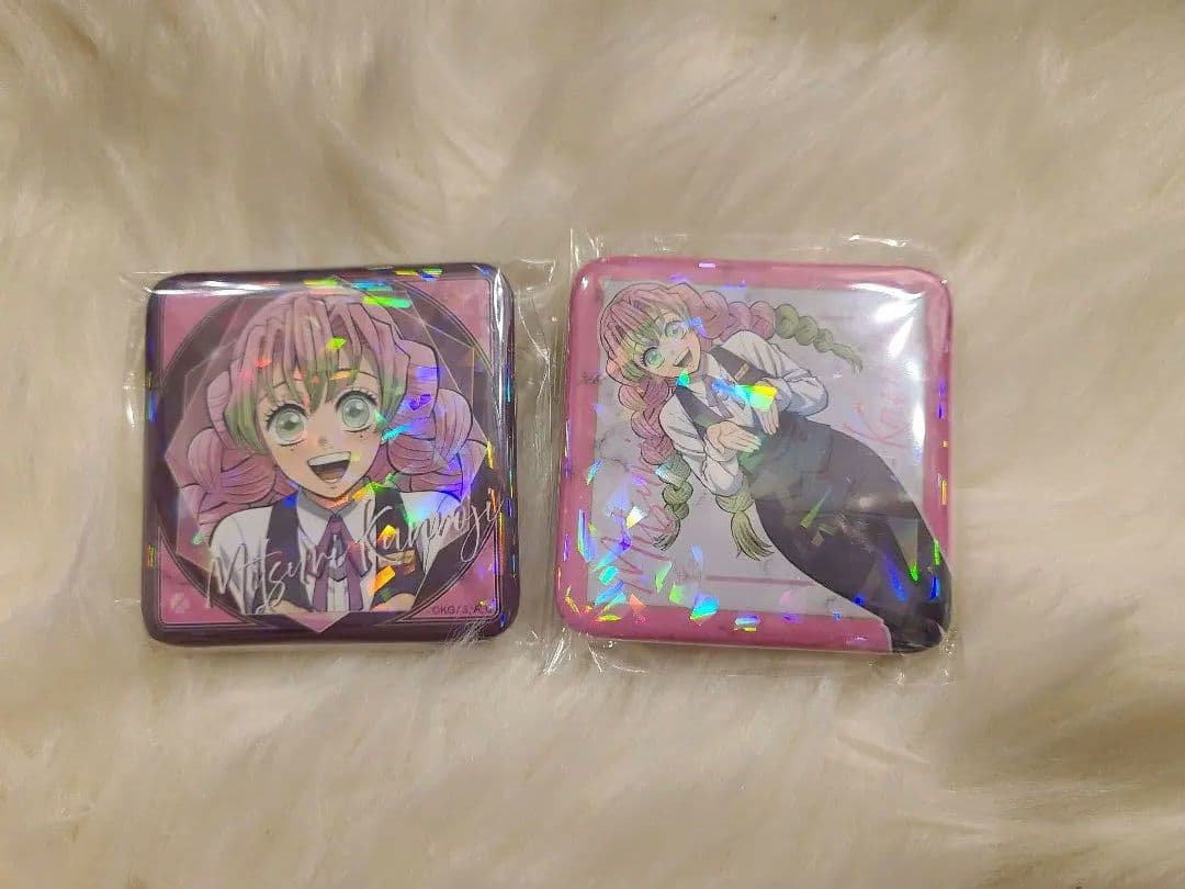 鬼滅の刃　モクテルバー MOCTAIL 　ロト　甘露寺蜜璃 グリッター缶バッジ