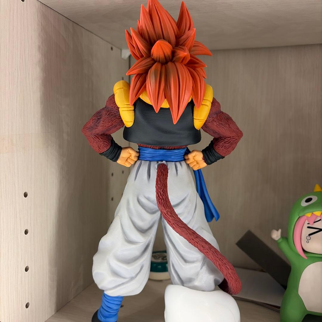 一番くじ THE GREATEST SAIYAN A賞 超サイヤ人4ゴジータ