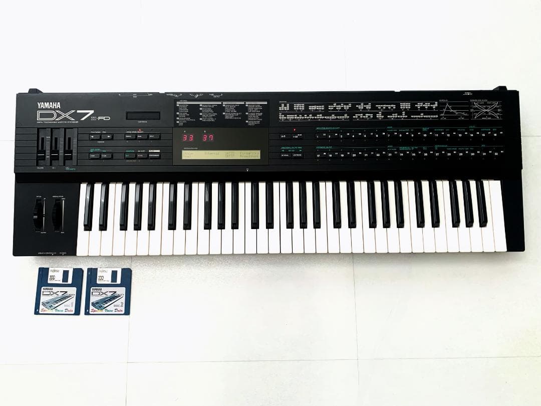 YAMAHA DX7II FD シンセサイザー ボイスデータフロッピー付