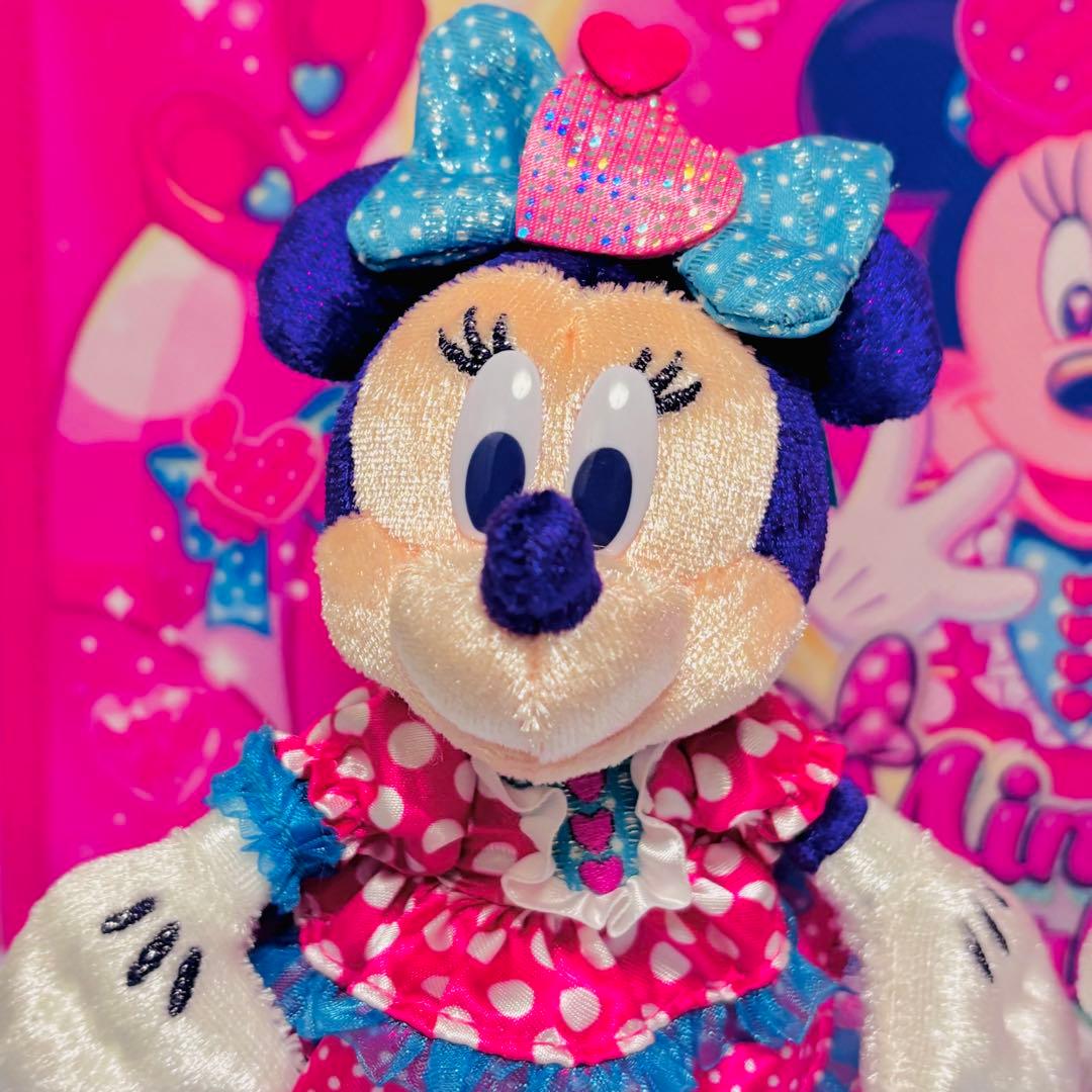【匿名配送】　ミニーのファンダーランド　ぬいぐるみバッジ　ミッキー　ミニー