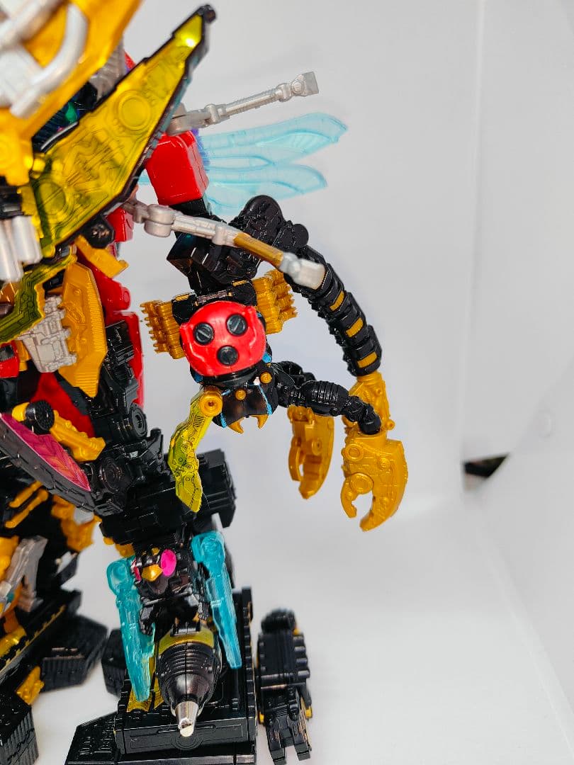 バンダイ　ミニプラシリーズ　王様戦隊キングオージャー　ゴッドキングオージャー