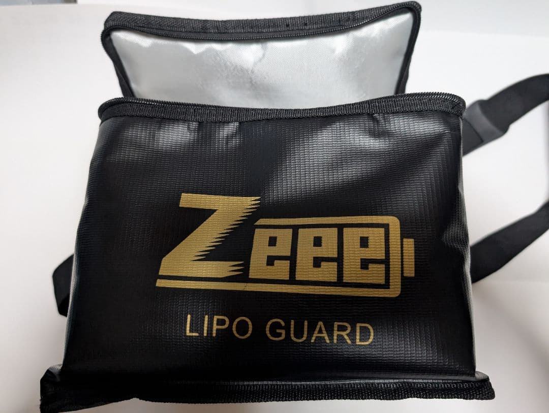 タミヤ1/14 メルセデス・ベンツアクトロス６×4 フルオペ、すぐ遊べます。