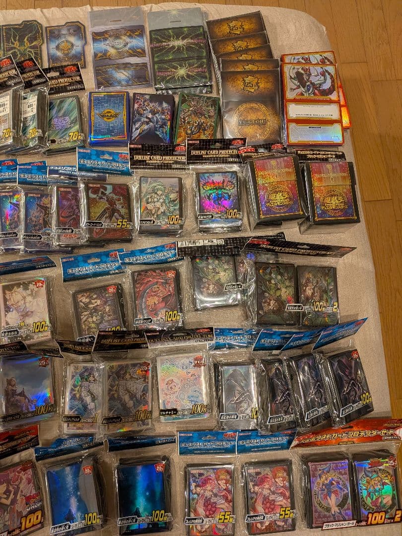 遊戯王 まとめ売り　引退品　シングルカード、サプライ多数