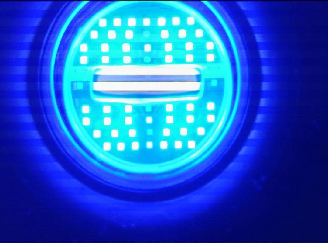 Red Sea ReefLED 90 照明本体