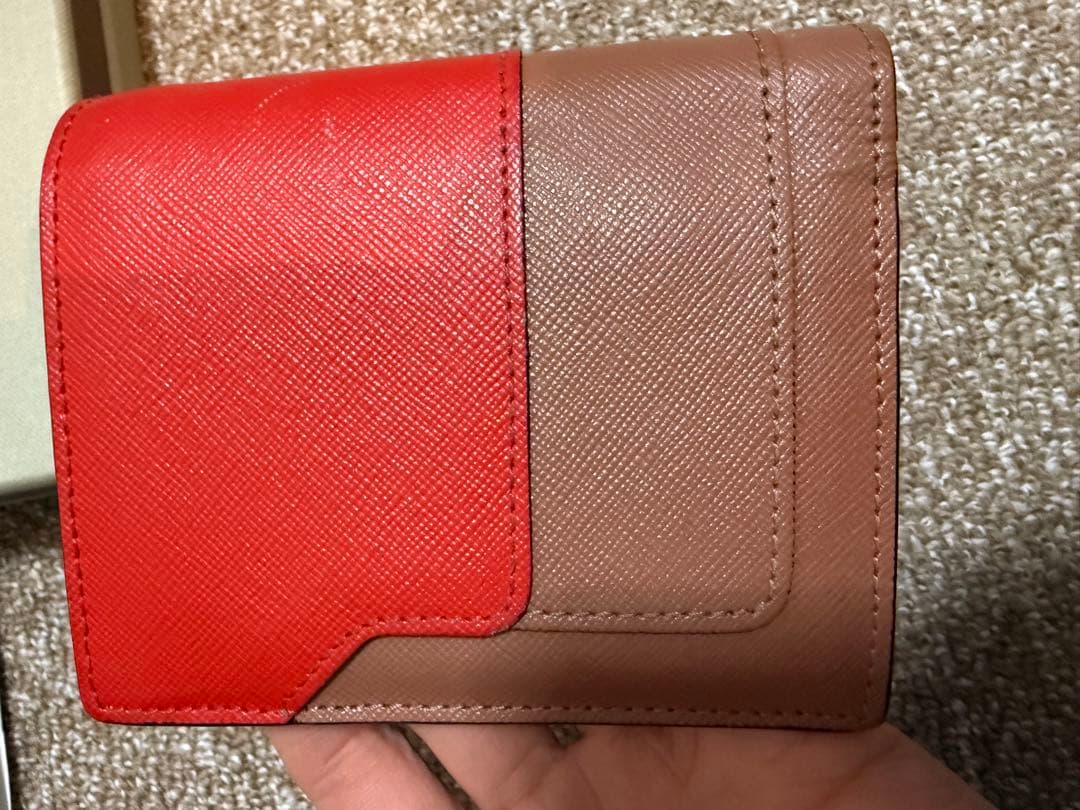 MARNI 二つ折り財布 レッド/ベージュ