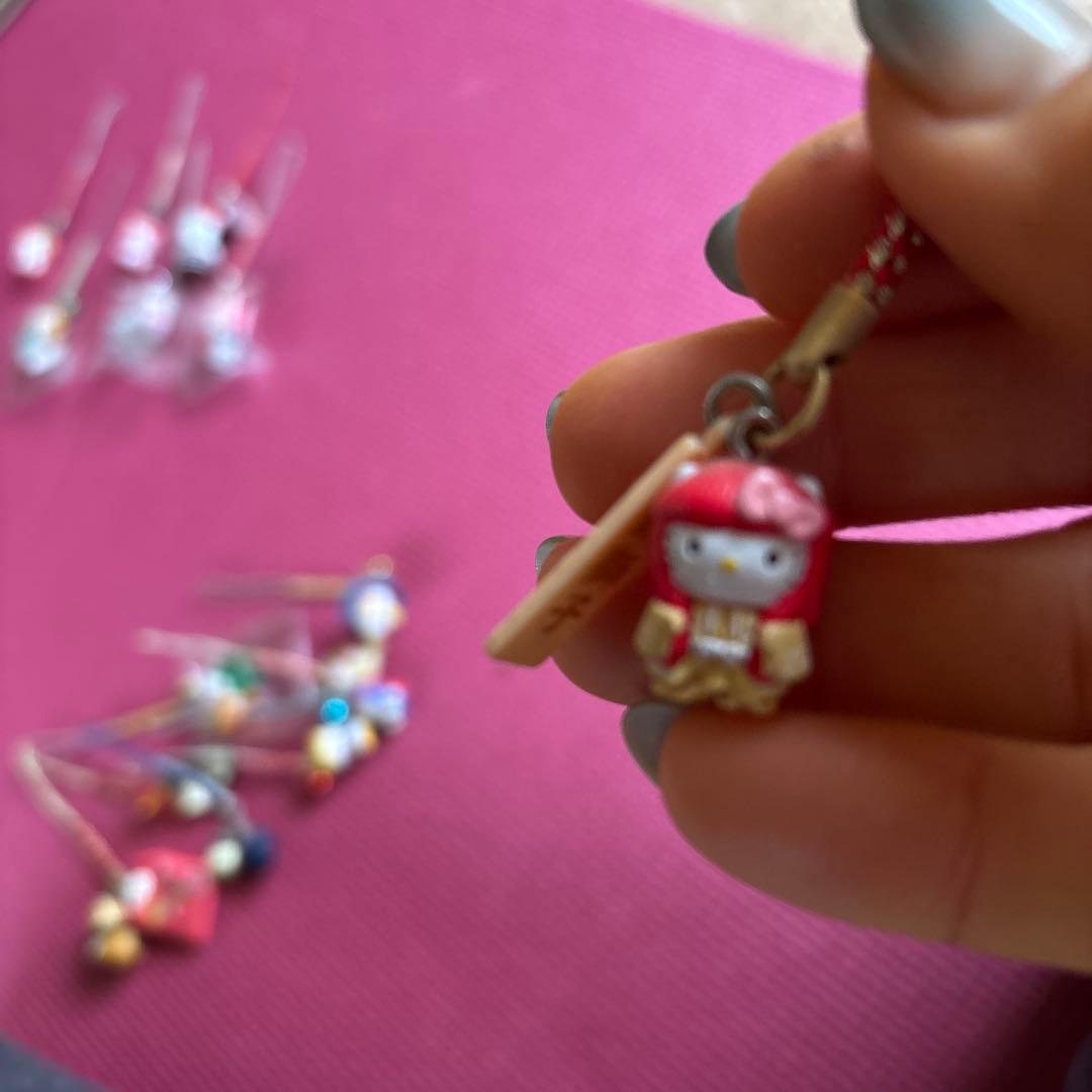 ご当地キティちゃんセット売り 沖縄から北海道まで色々