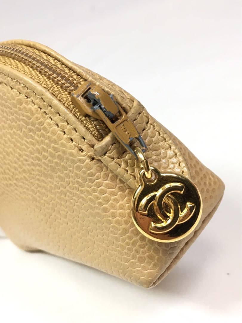 シャネル　キャビアスキン　ケース