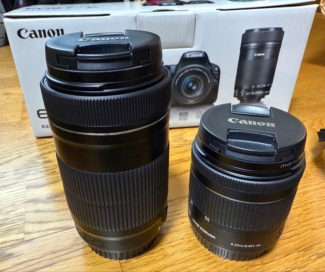 Canon EOS Kiss X9 本体 55-250mmレンズ付き