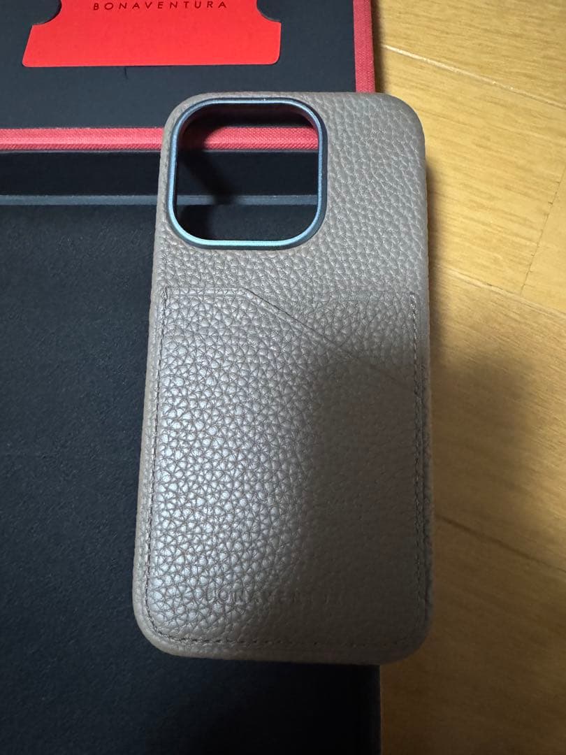 Bonaventuraバックカバーケース シュリンクレザーiPhone15pro