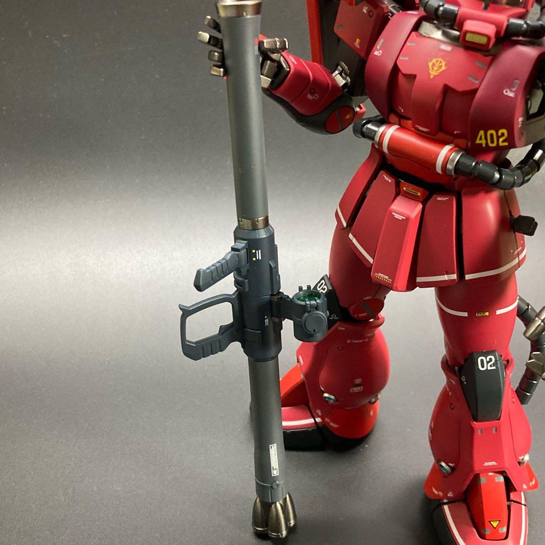 MG ザクⅡ ジョニーライデン専用機　塗装済み完成品ガンプラ
