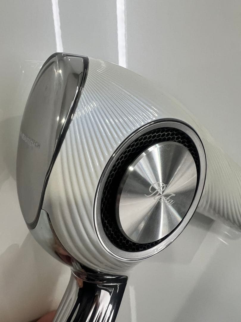 美品　リファ　ReFa ビューテック ヘアドライヤー　プロ　ホワイト