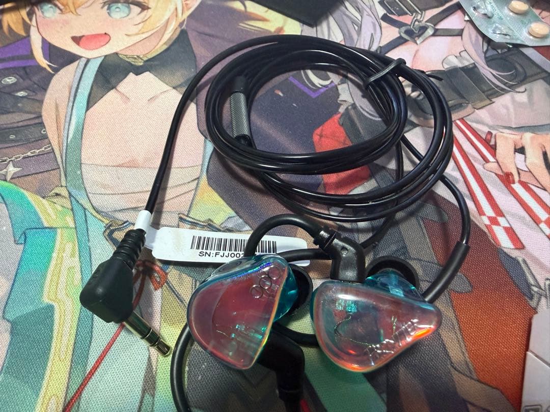 qdc FRONTIER Emerald 有線イヤホン