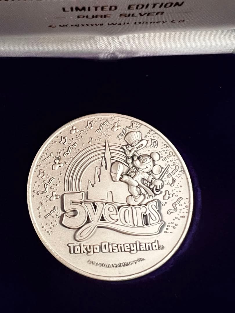 純銀 東京ディズニーランド 5周年記念メダリオン 限定版シリアルナンバー付き
