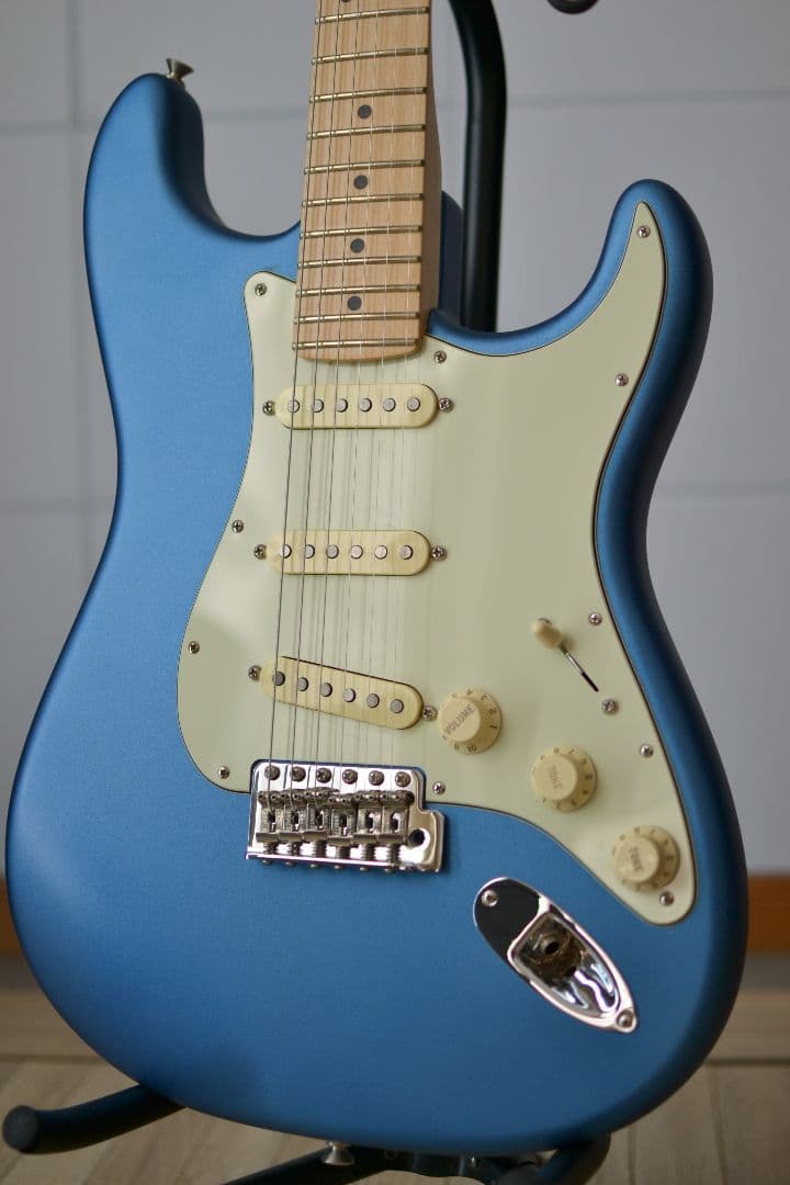 8*様 Fender American Performer Stratocast